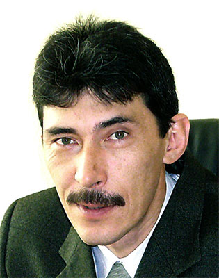 АСТАХОВ Андрей Горькиевич